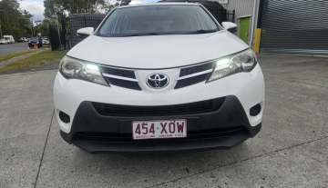 2015 Toyota rav 4 awd auto awd suv wagon 3.jpg